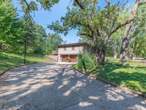 14900 Viewcrest Lane Burnsville MN 55306