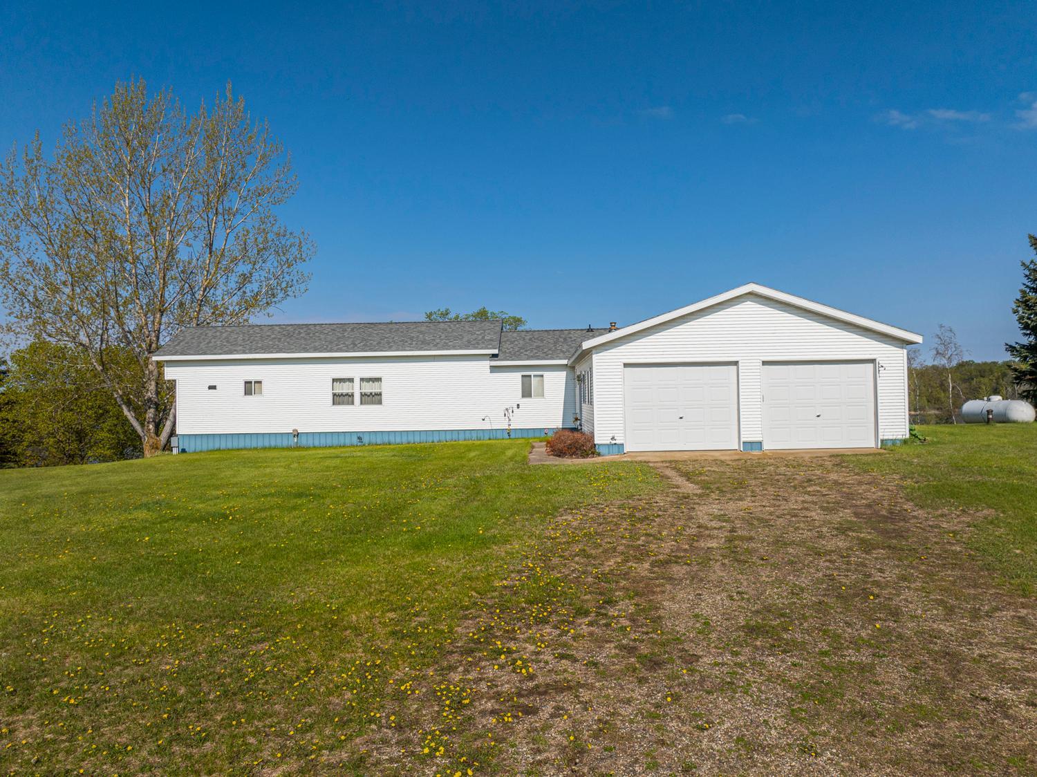 45721 Sunnybrook Lane
