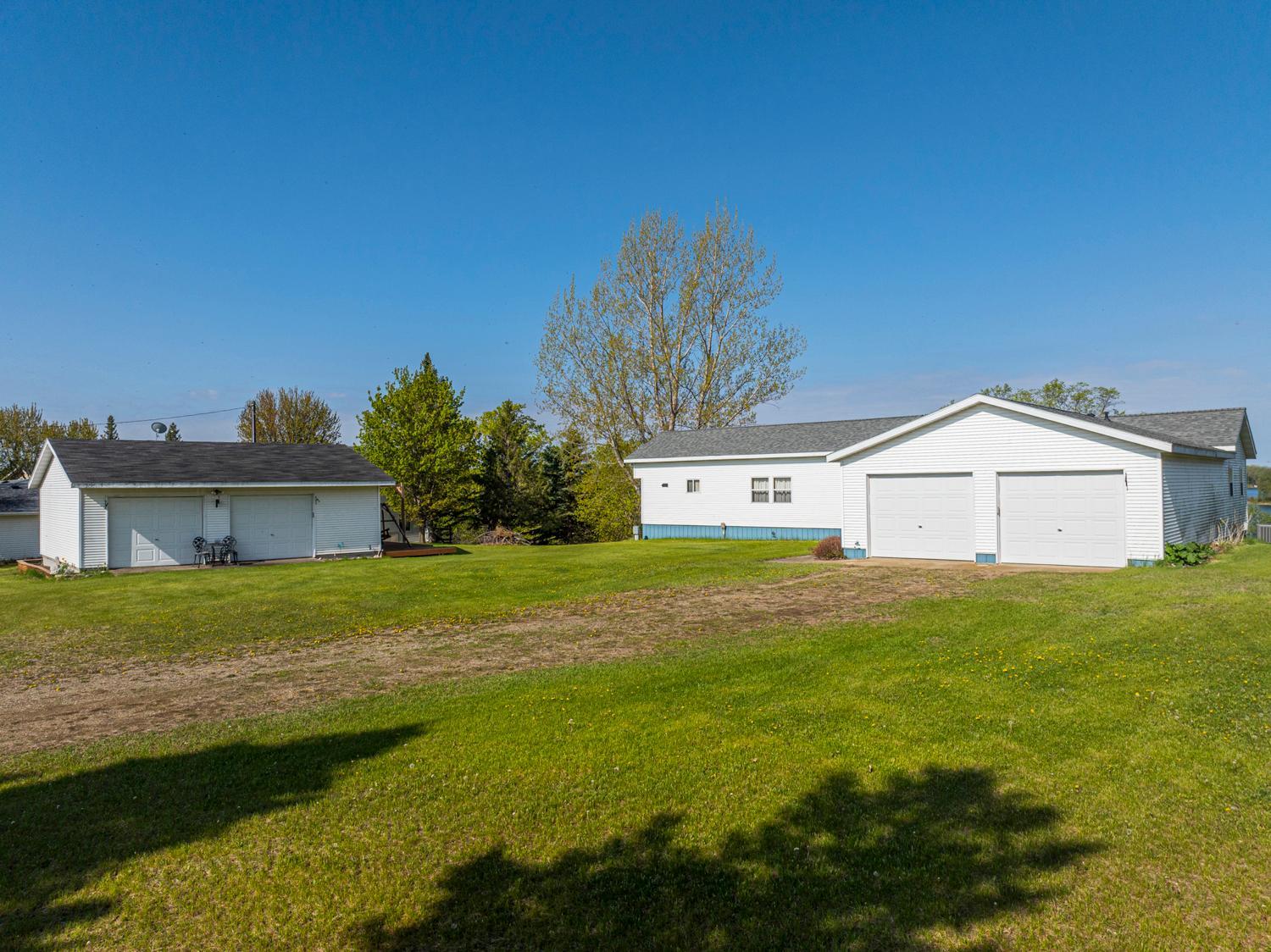45721 Sunnybrook Lane