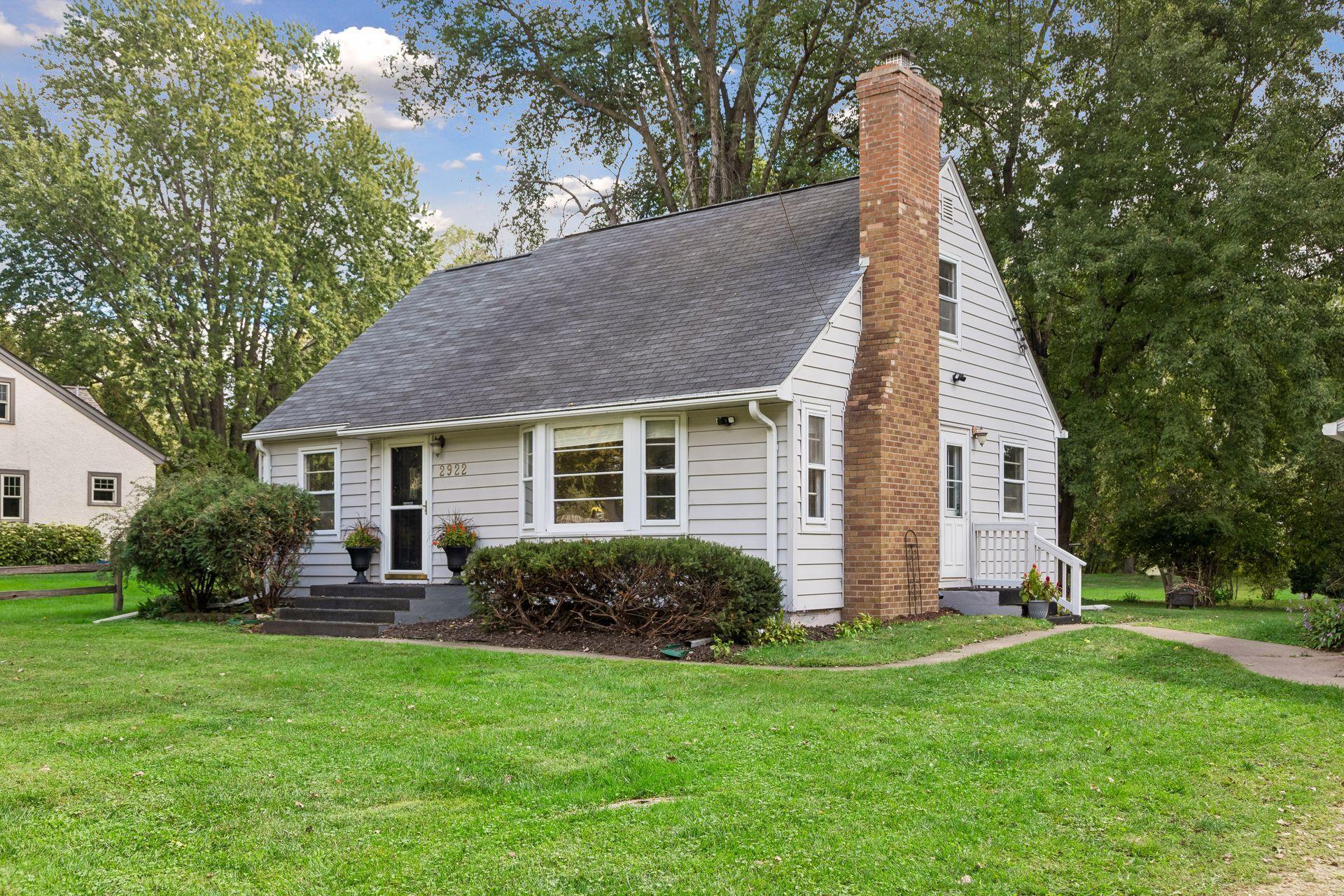 2922 Old Highway 8