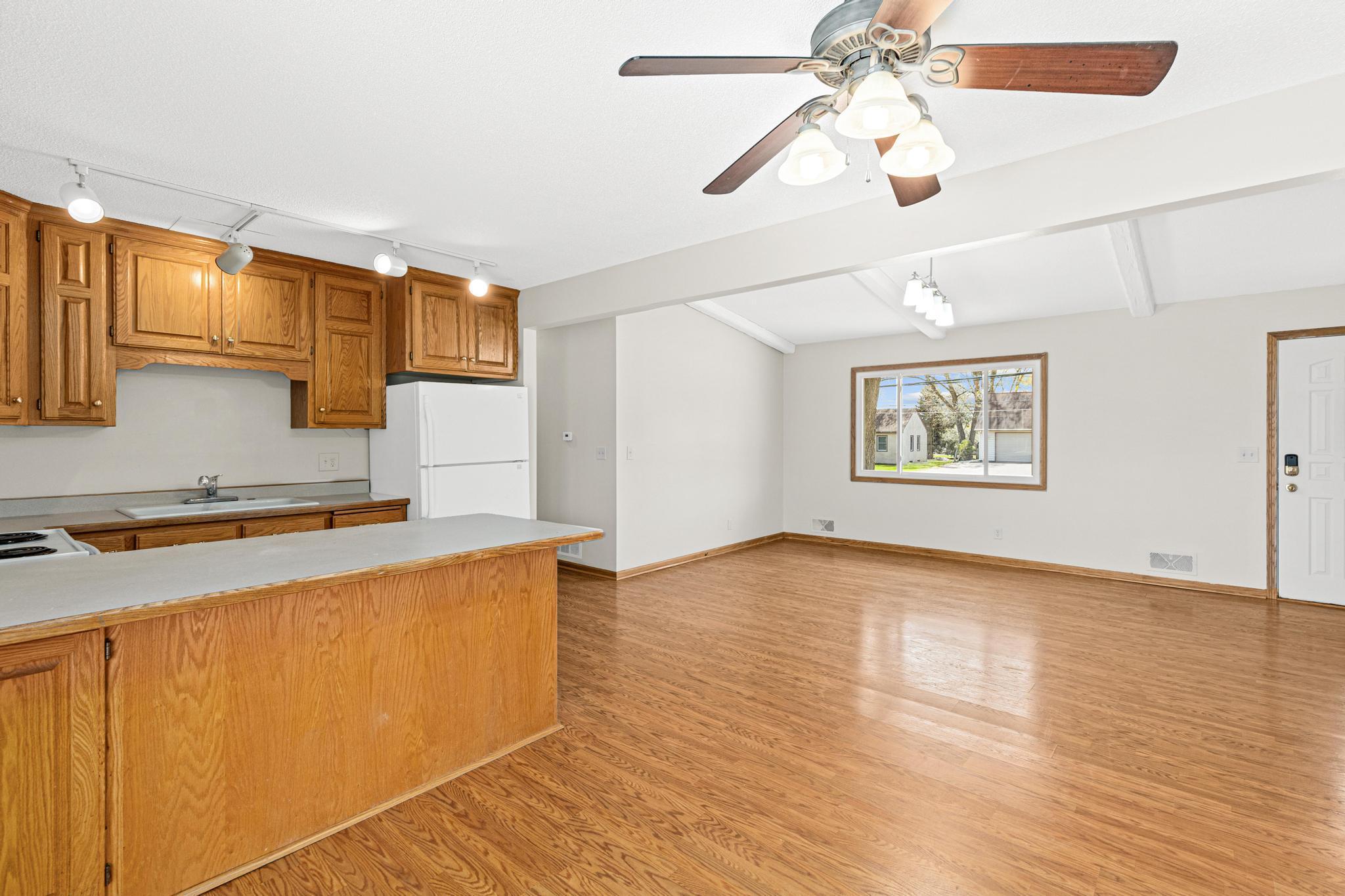 715 County Road C W
