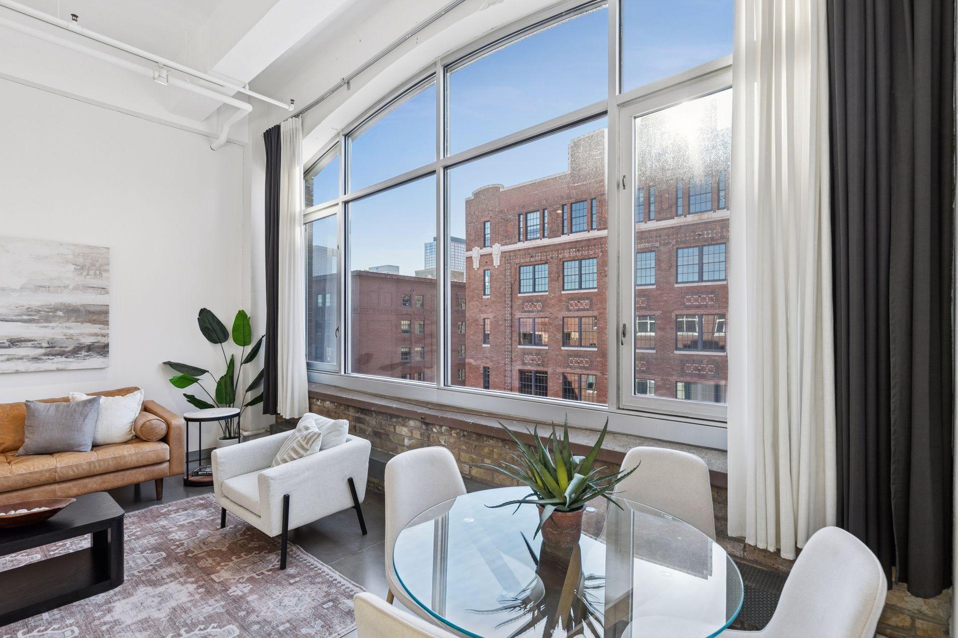 700 Washington Avenue N 627