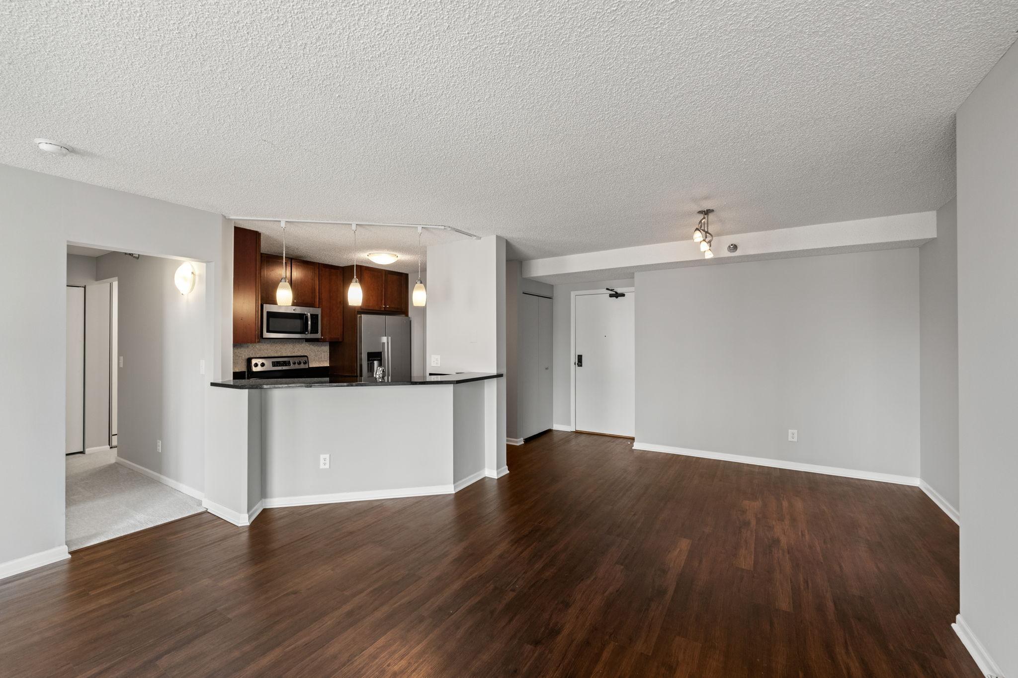 401 S 1st Street 623