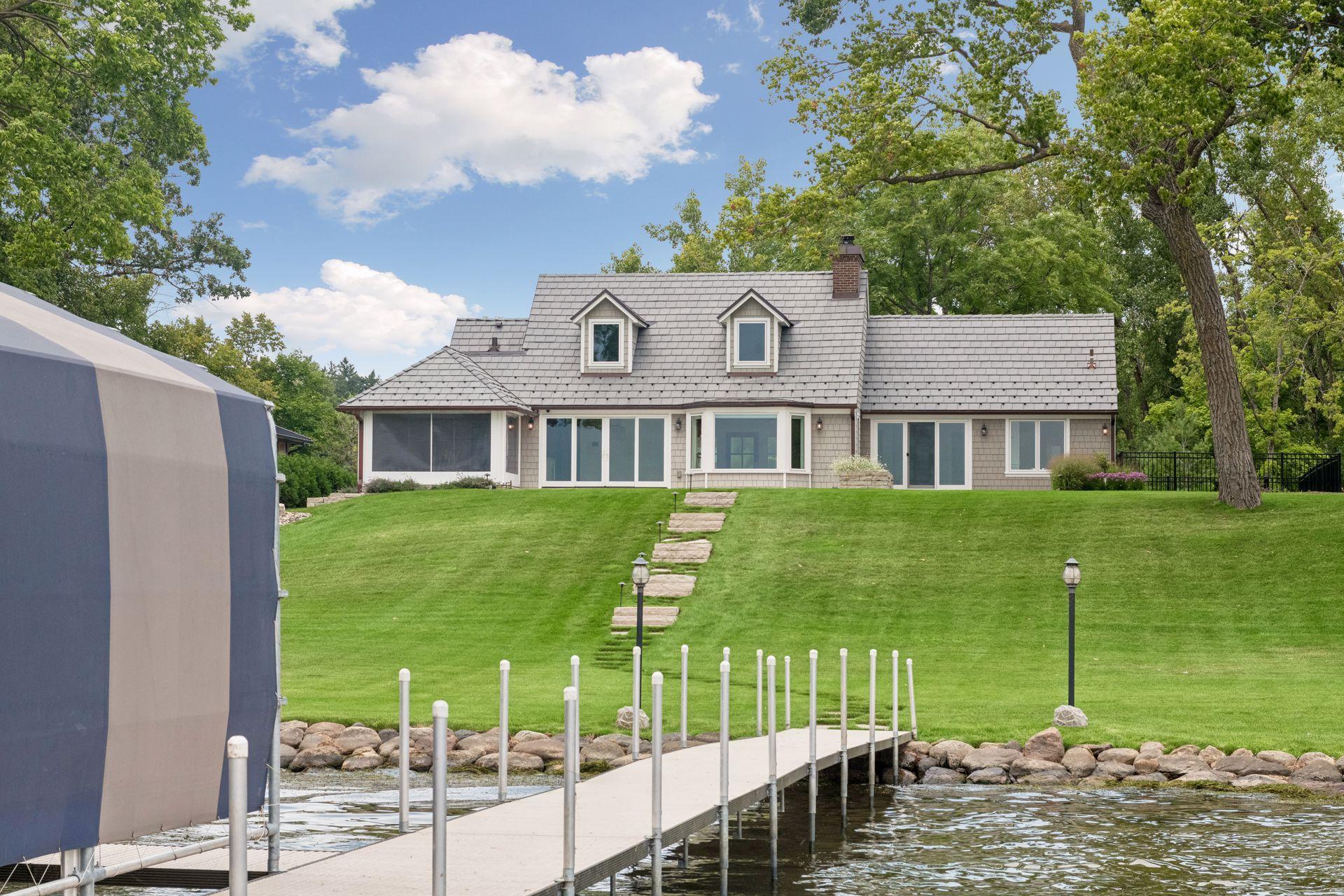 1397 Orono Lane