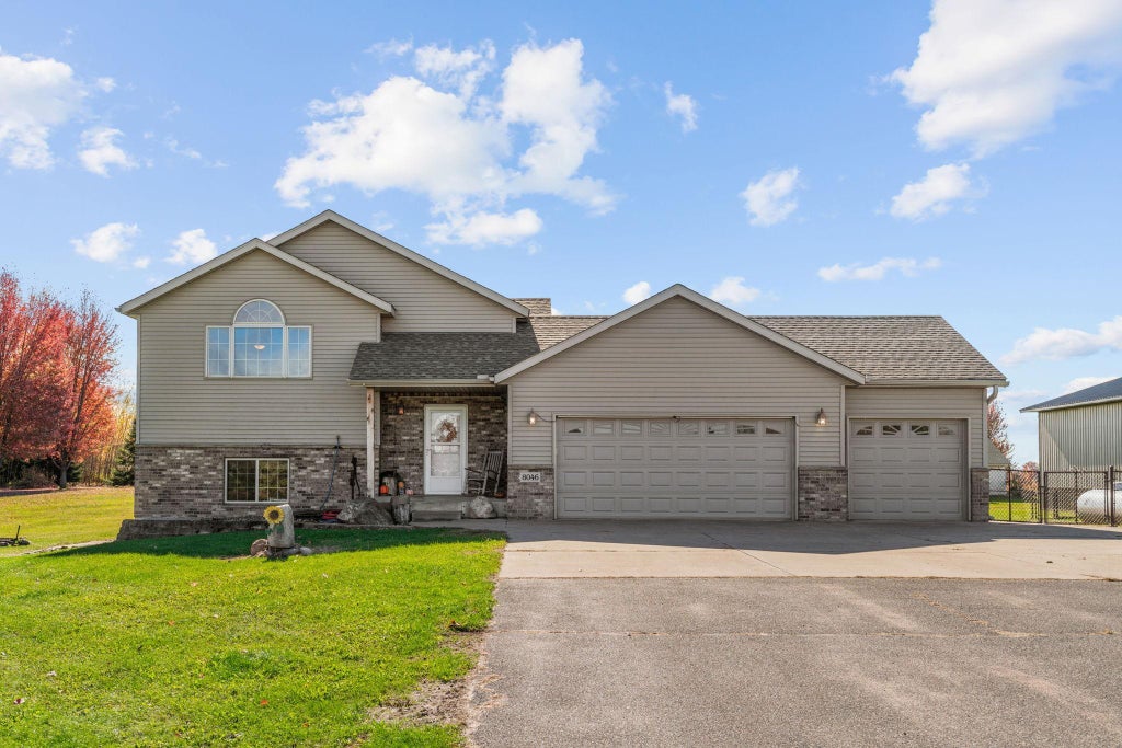 Photo of 8046 Country View Drive, Pine City, MN 55063 (MLS # 7162940)