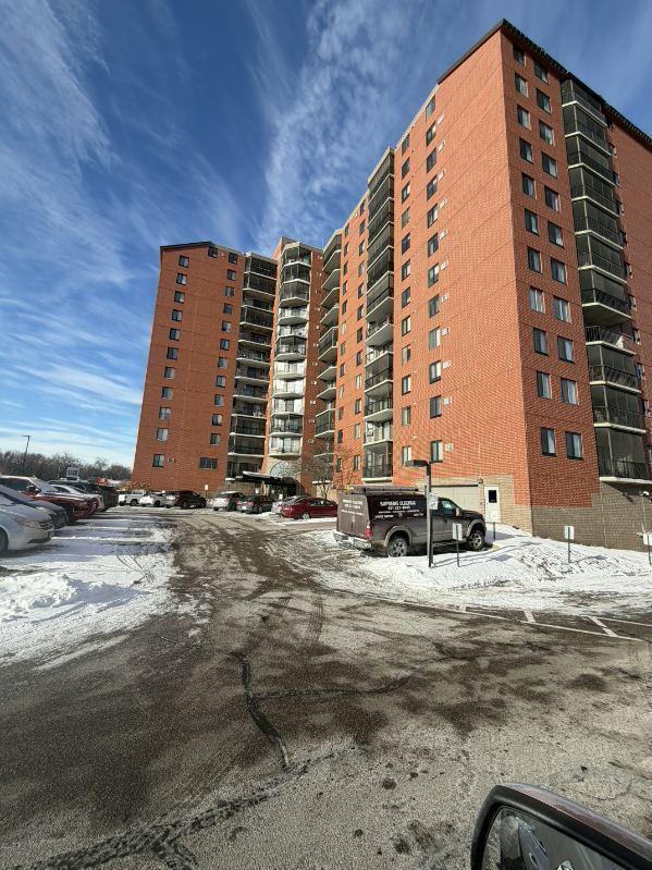 6500 Woodlake Drive 705