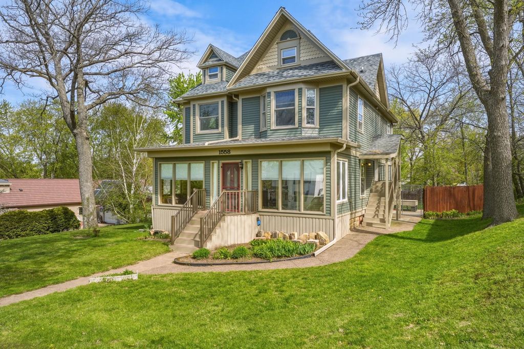 Photo of 1558 E Madison Street, Eau Claire, WI 54703 (MLS # 7067920)
