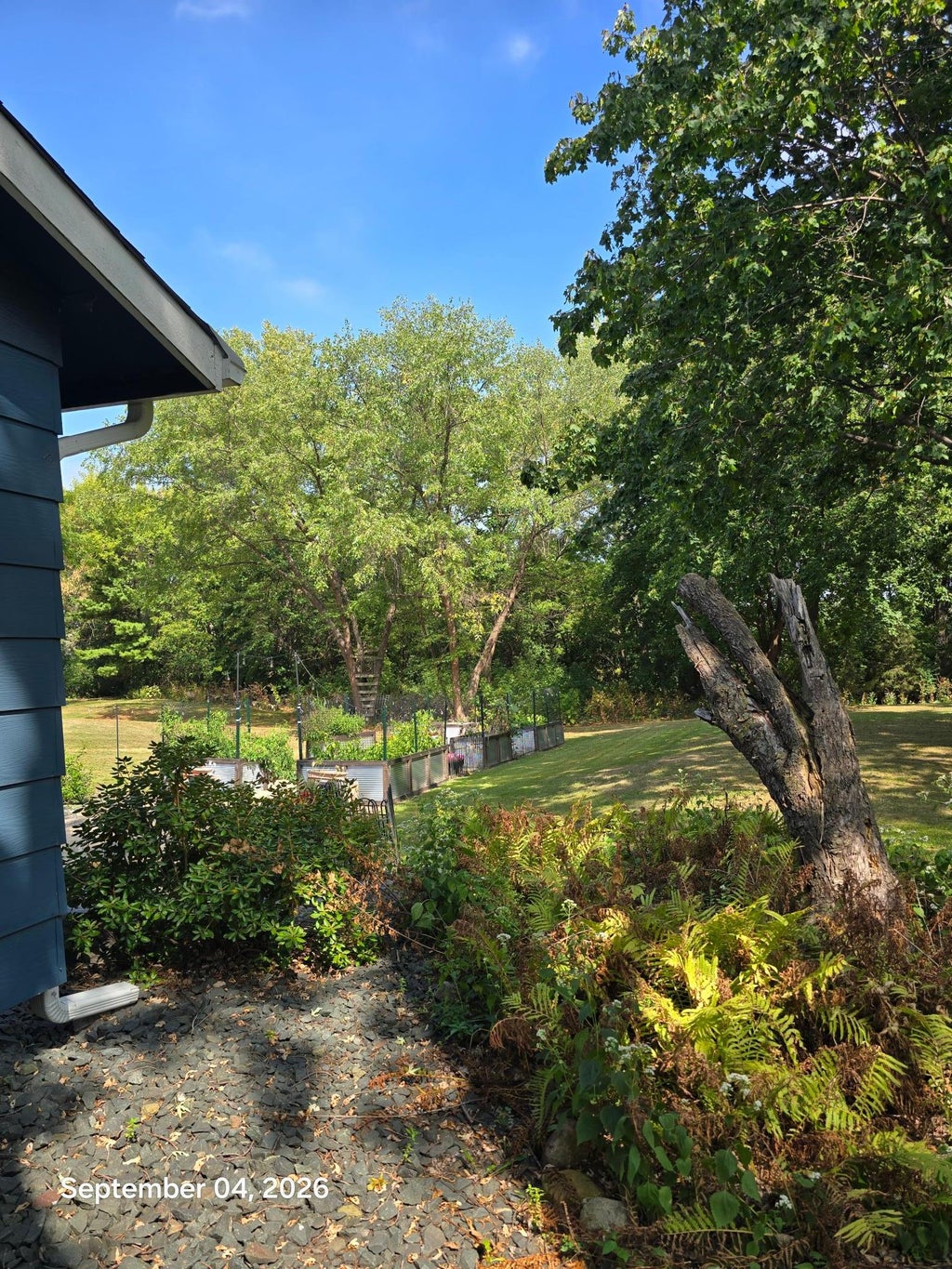 Photo of 11901 River Hills Circle, Burnsville, MN 55337 (MLS # 7139336)