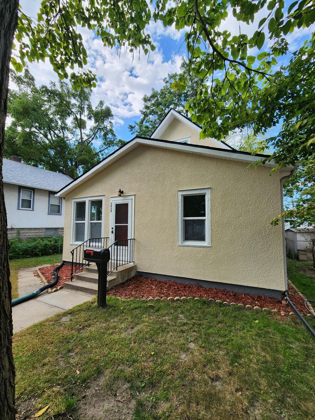 Photo of 3939 Sheridan Avenue N, Minneapolis, MN 55412 (MLS # 7018084)