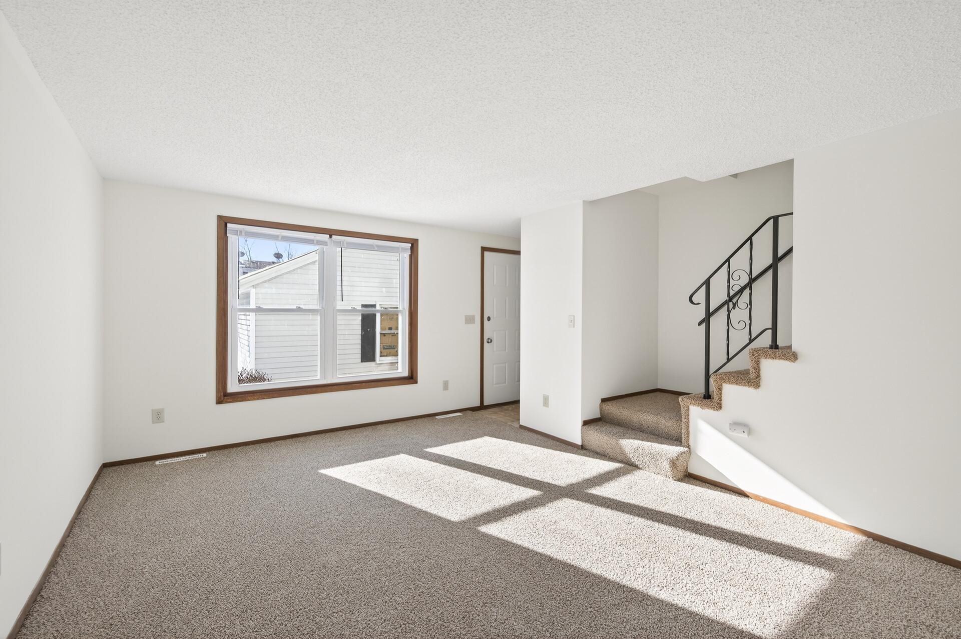 1496 Granada Avenue N