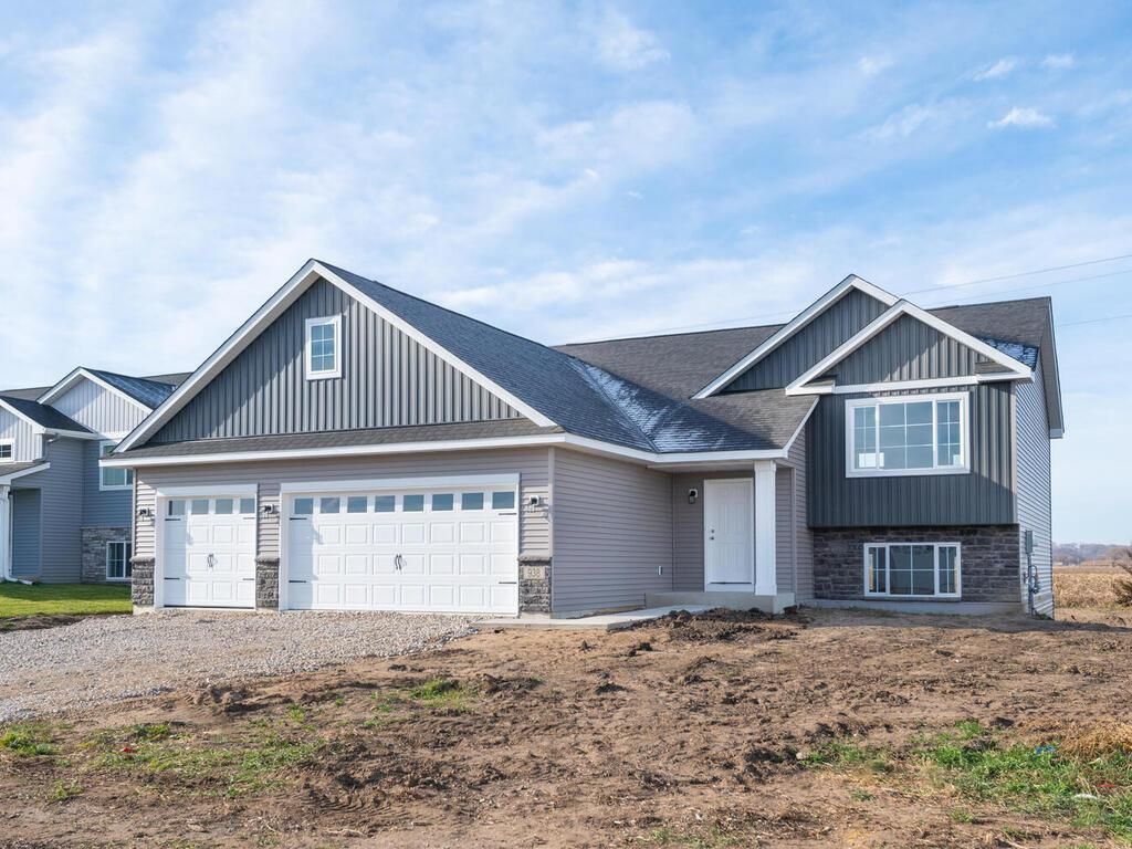 Photo of 938 Prestwick Drive, Belle Plaine, MN 56011 (MLS # 7058342)