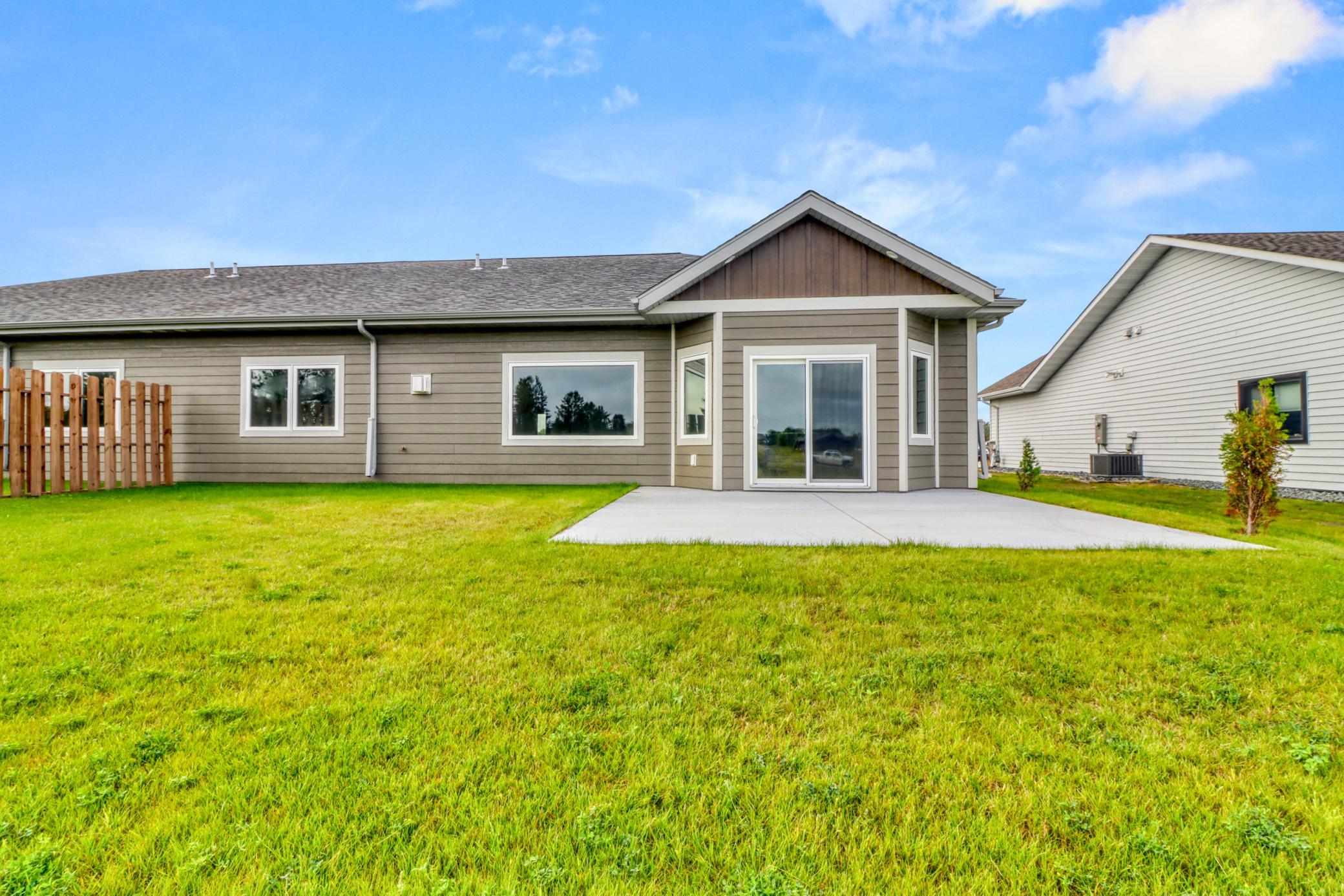 830 Lake Forest Circle