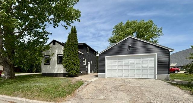 Photo of 120 Spruce Avenue S, Thief River Falls, MN 56701 (MLS # 7086414)