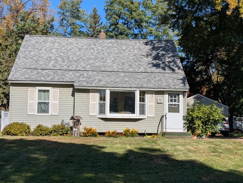 171 Downs Avenue Maplewood MN 55117