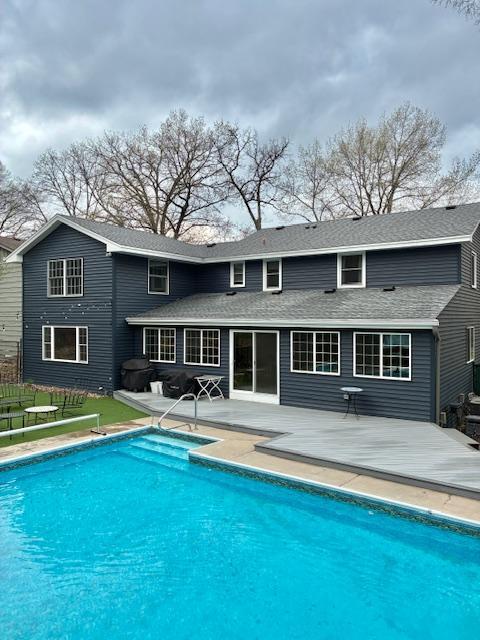1212 Balsam Trail E