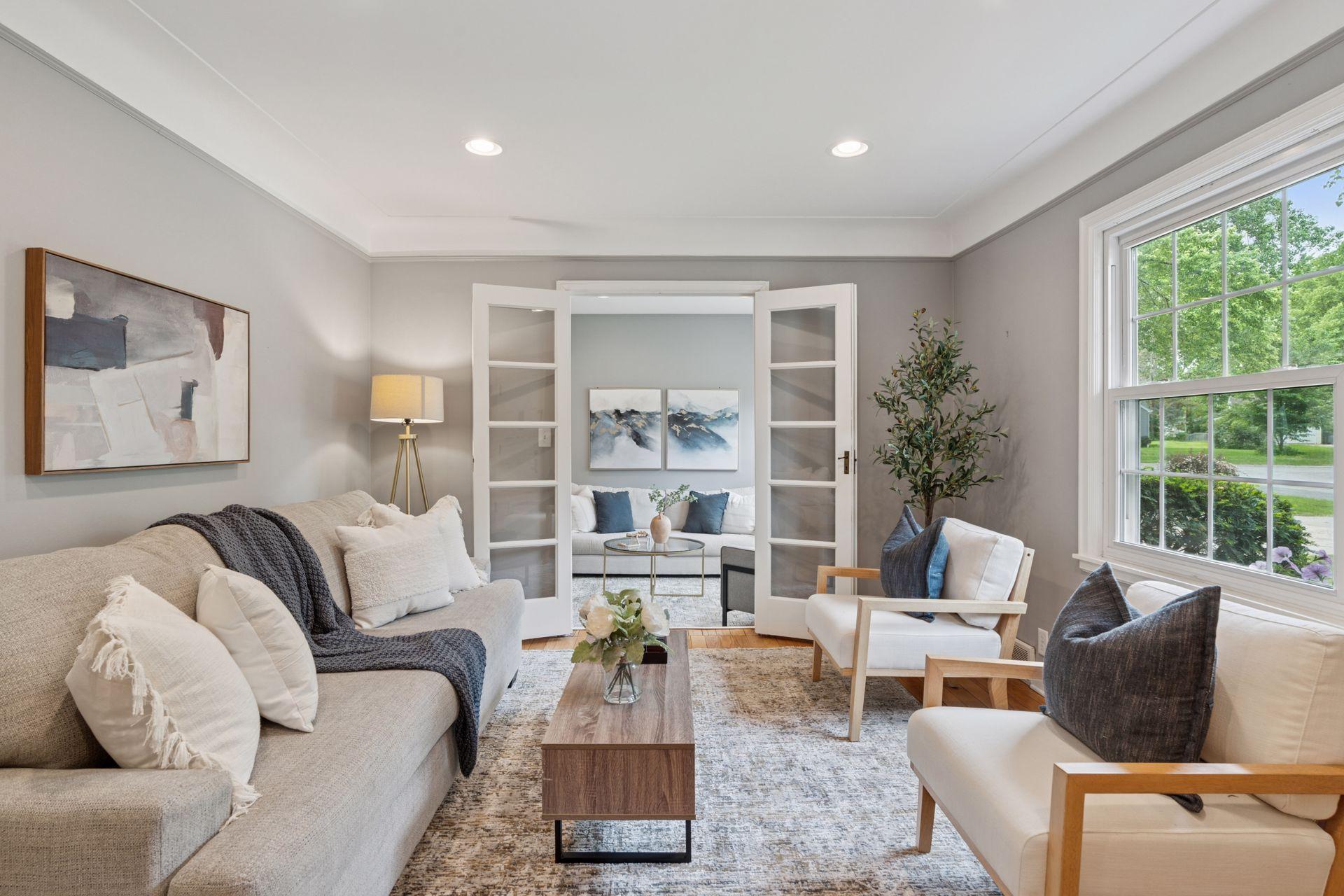 105 Ridgewood Drive