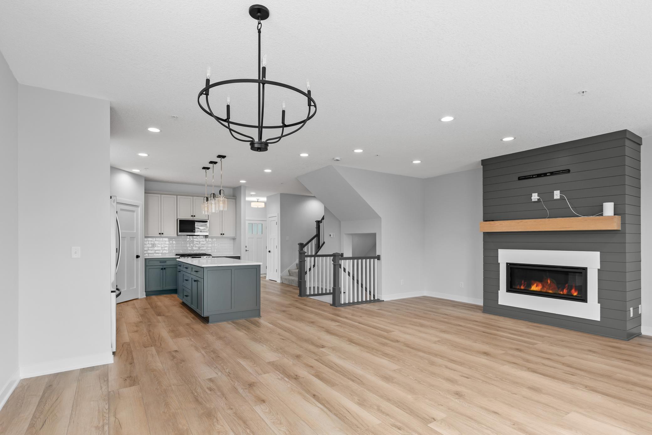 2611 Cascade Lane