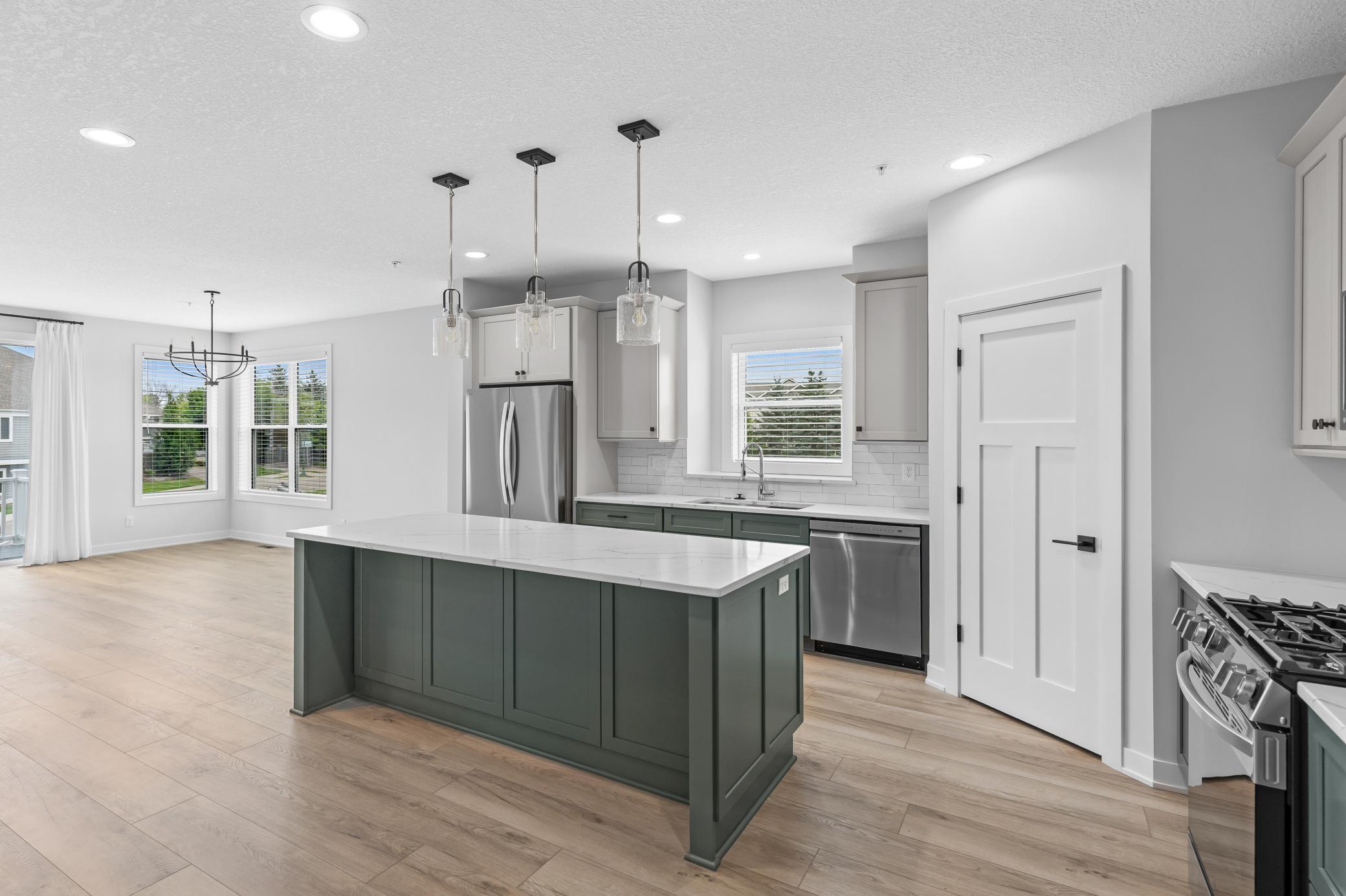 2611 Cascade Lane