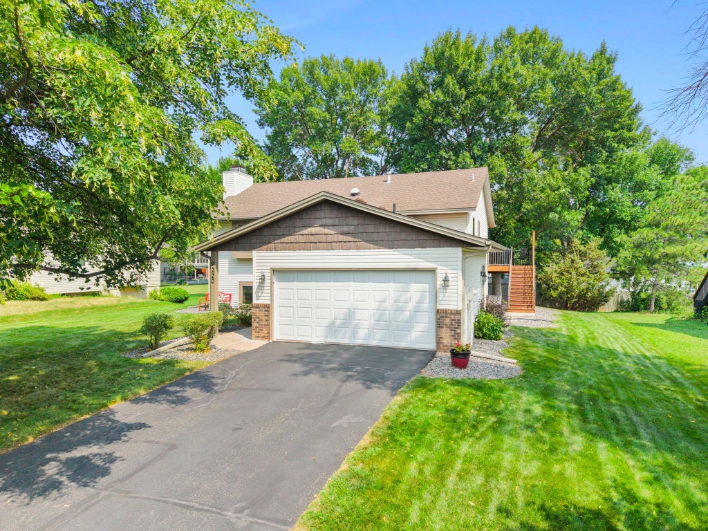 Photo of 9220 Orchid Lane N, Maple Grove, MN 55369 (MLS # 7128628)