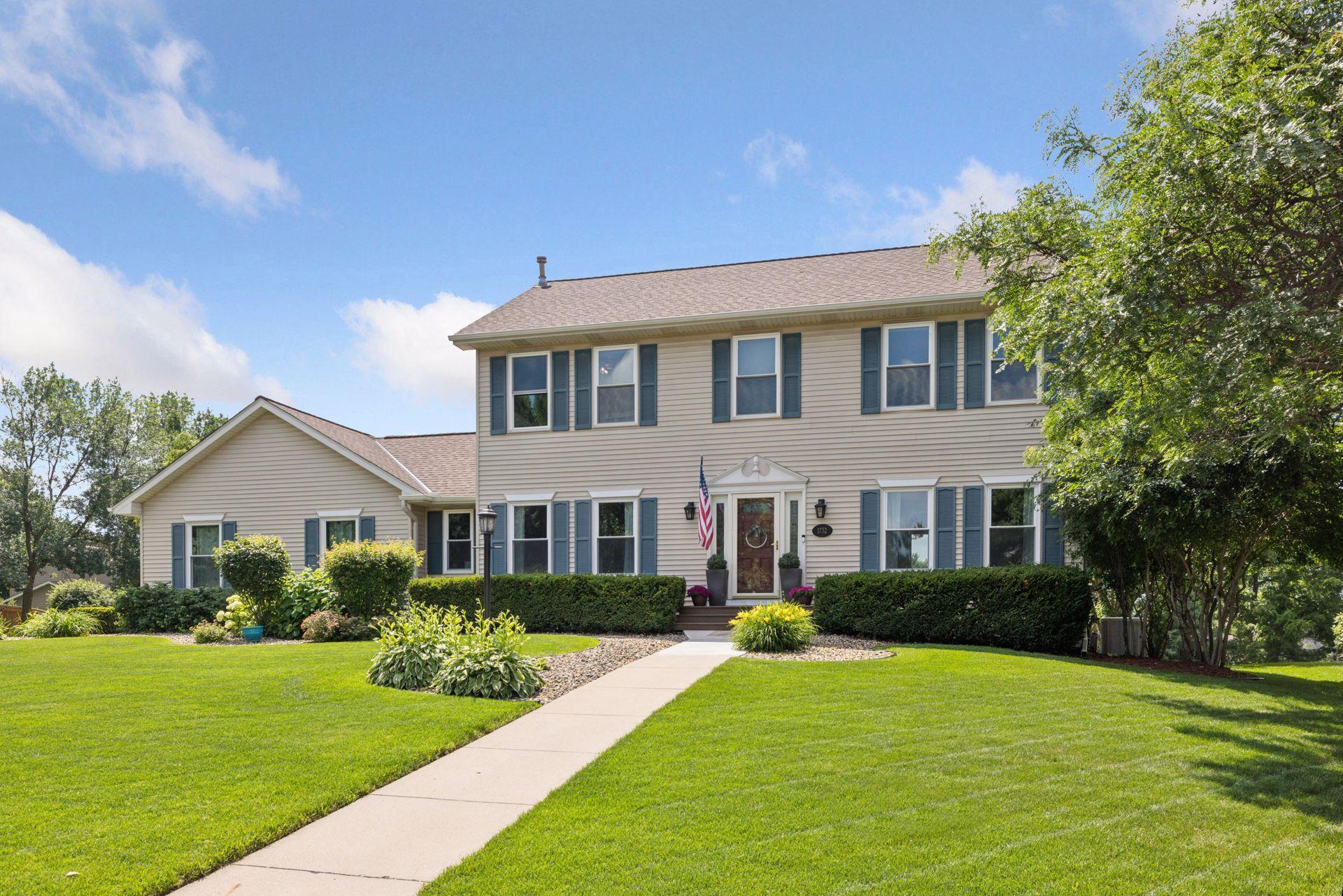 1732 Orchard Drive