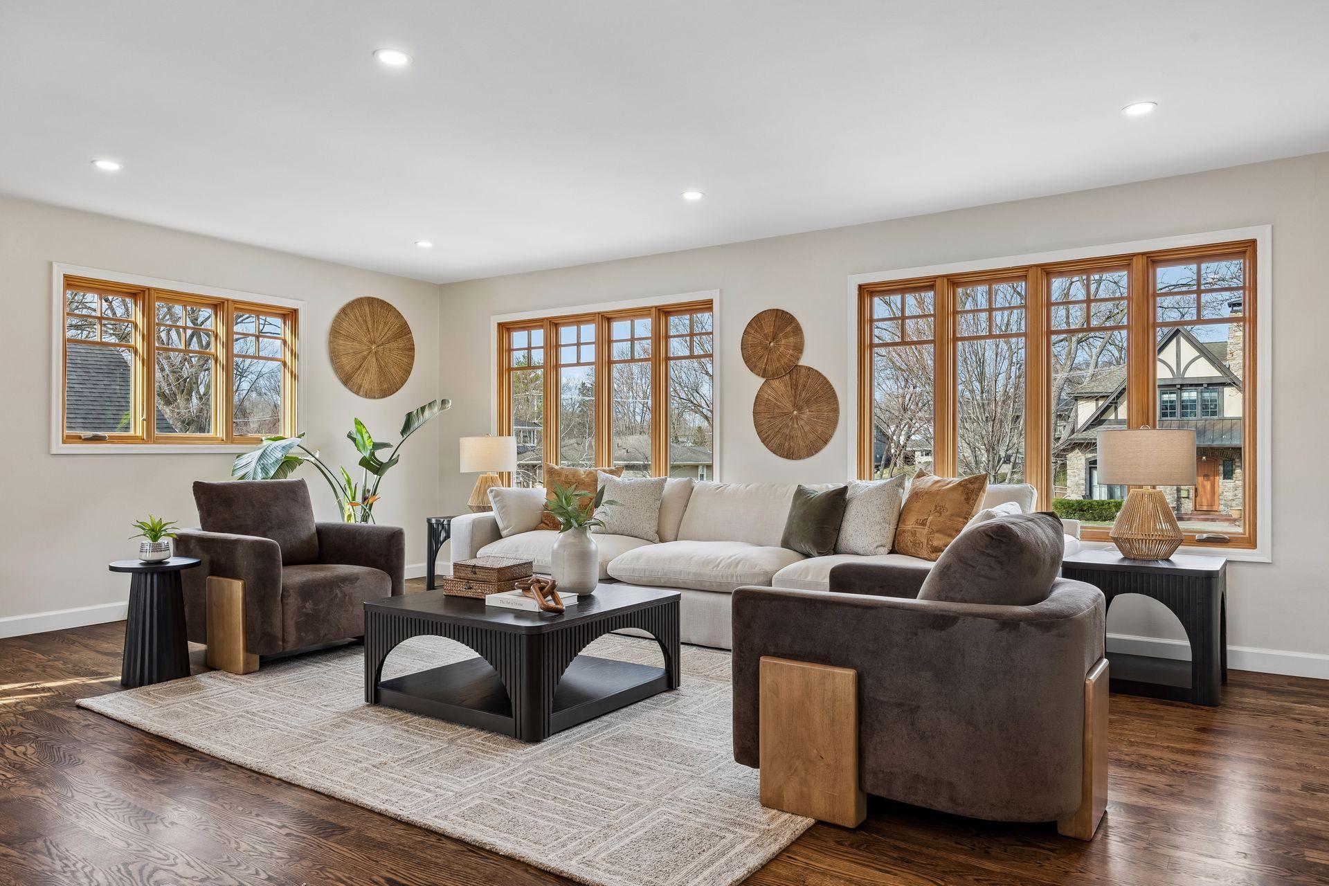 4011 Grimes Avenue S