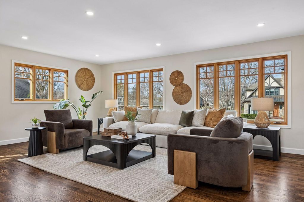 Photo of 4011 Grimes Avenue S, Edina, MN 55416 (MLS # 7039316)