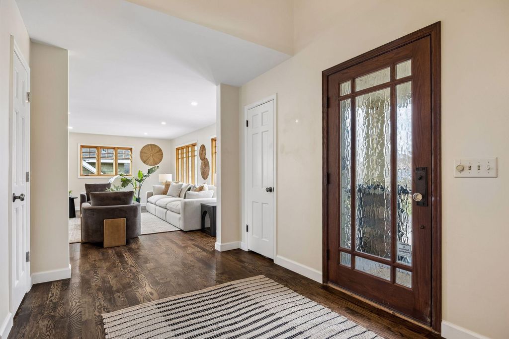 Photo of 4011 Grimes Avenue S, Edina, MN 55416 (MLS # 7039316)