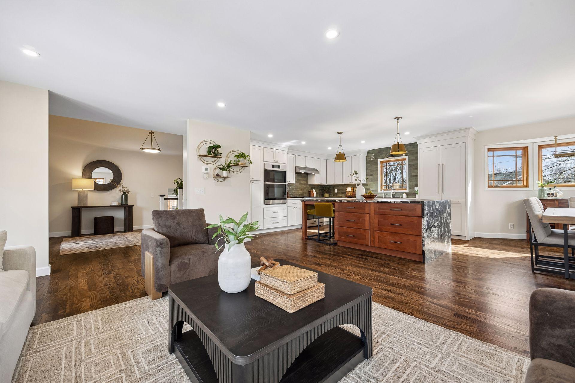 4011 Grimes Avenue S