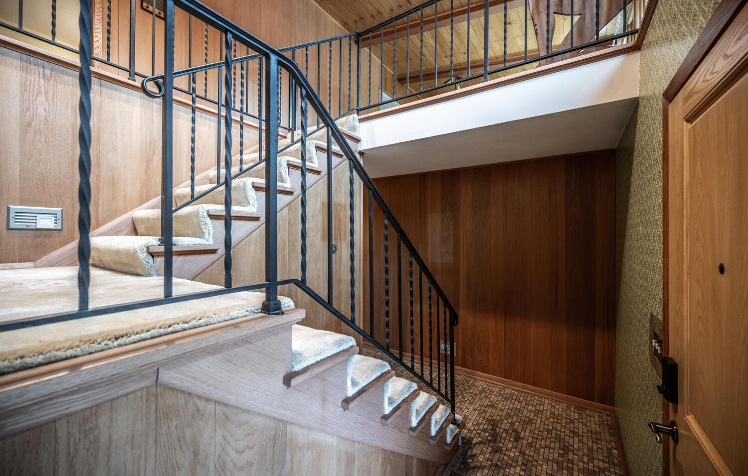 4525 W 129th Street