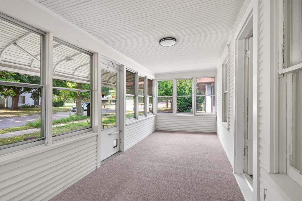 Photo of 3346 Knox Avenue N, Minneapolis, MN 55412 (MLS # 7130698)