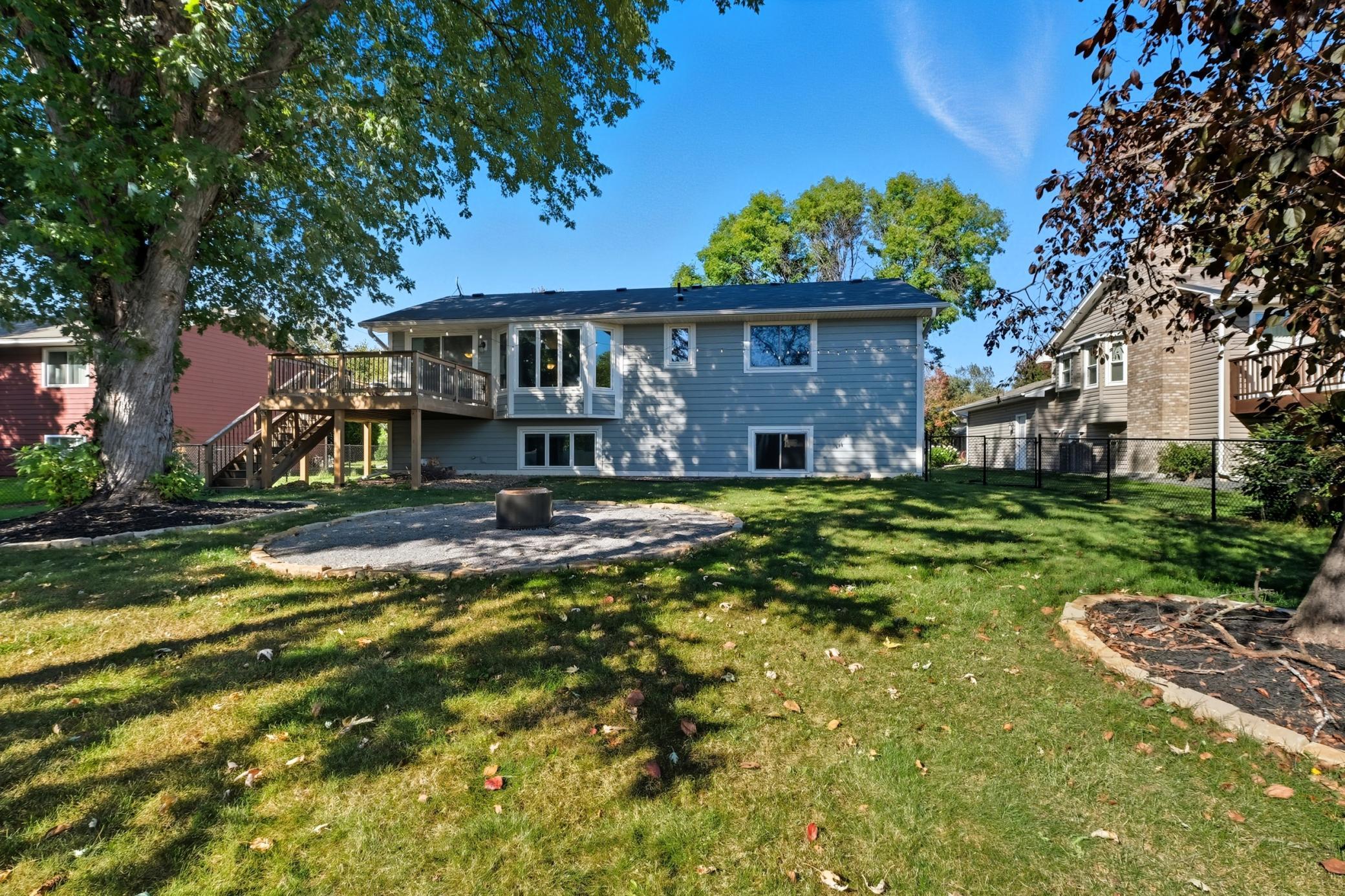 8038 Upper 145th Street W