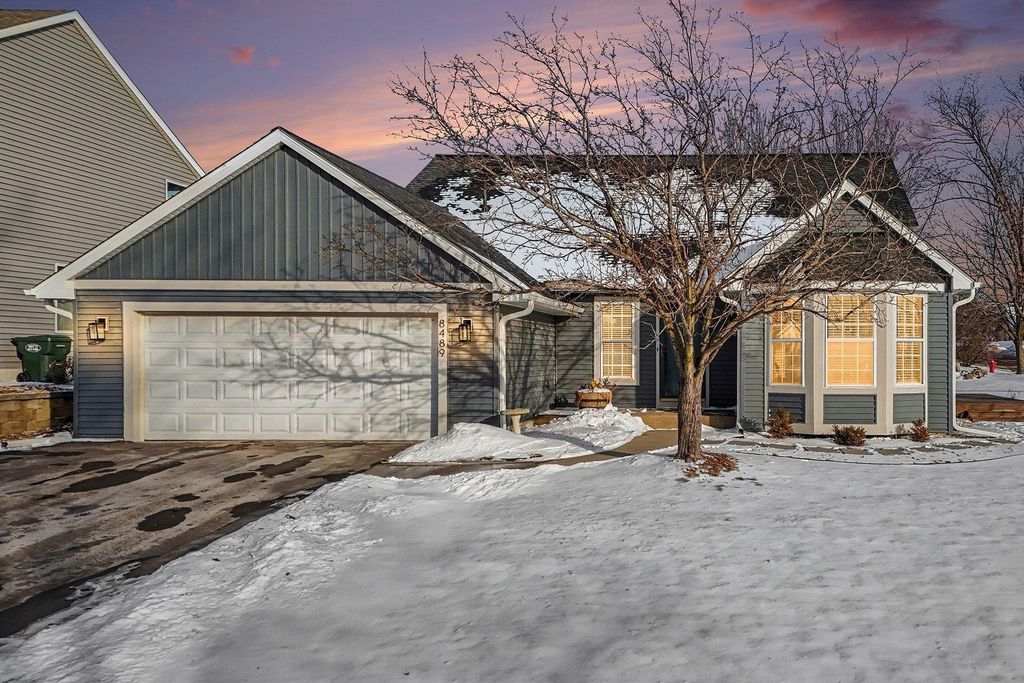 Photo of 8489 Bryce Court, Inver Grove Heights, MN 55076 (MLS # 7016092)