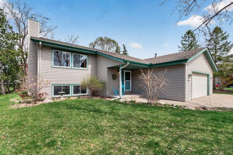 Photo of 3319 118th Avenue NW, Coon Rapids, MN 55433 (MLS # 7059734)