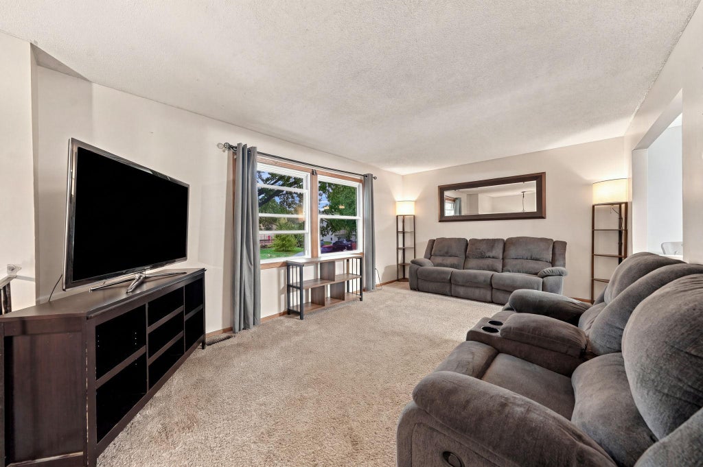 Photo of 8244 Morgan Avenue N, Brooklyn Park, MN 55444 (MLS # 7118915)