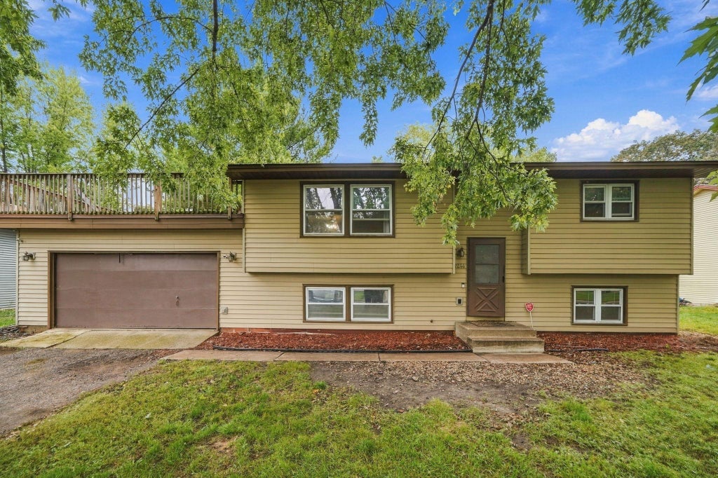 Photo of 8244 Morgan Avenue N, Brooklyn Park, MN 55444 (MLS # 7118915)