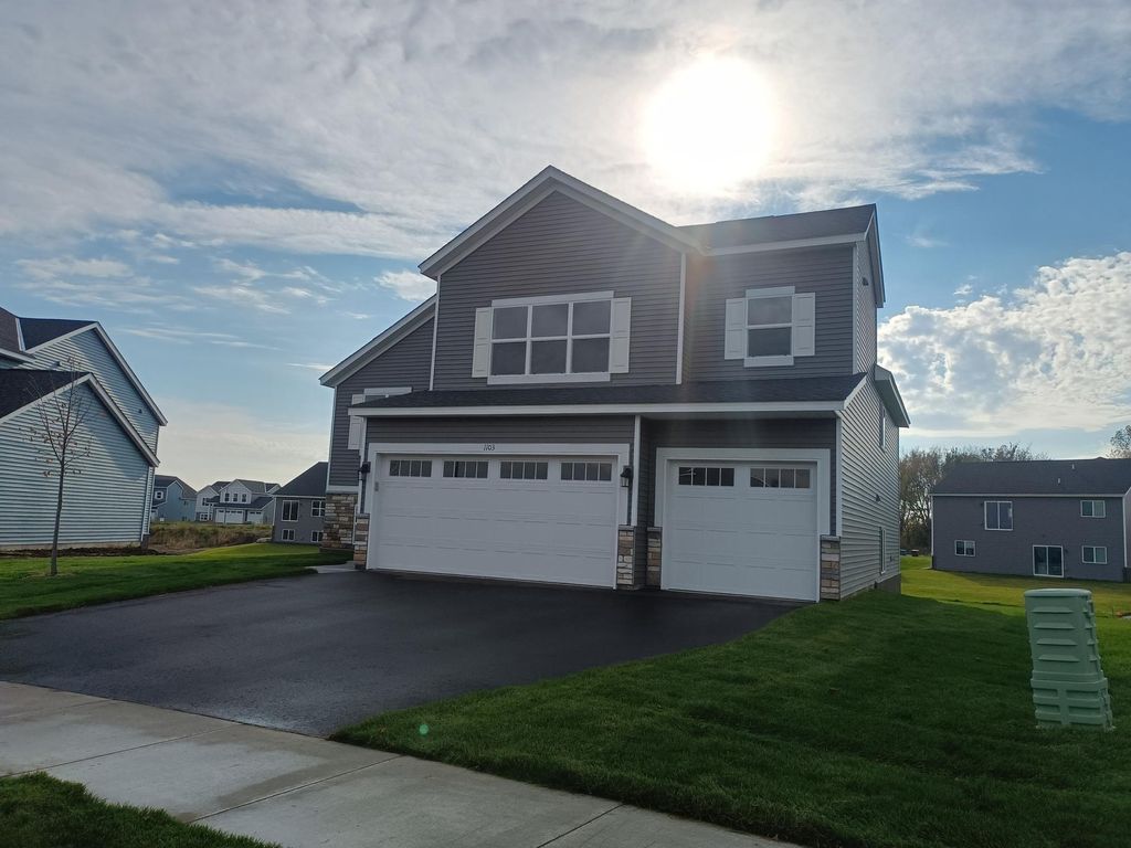 Photo of 1021 NW 2nd Street NW, Delano, MN 55328 (MLS # 7024502)