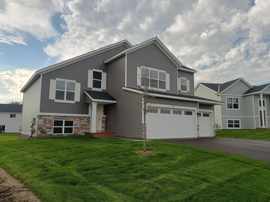 Photo of 1021 NW 2nd Street NW, Delano, MN 55328 (MLS # 7024502)