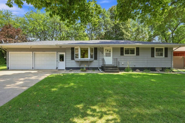 1412 ELM AVE N, GLENCOE, MN 55336 - Image 5cc7d5dbae916a4edccbdb2df1c312e4/2254026310