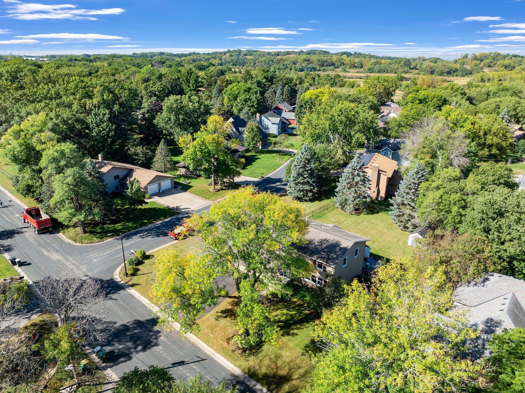 5245 Oxford Street N