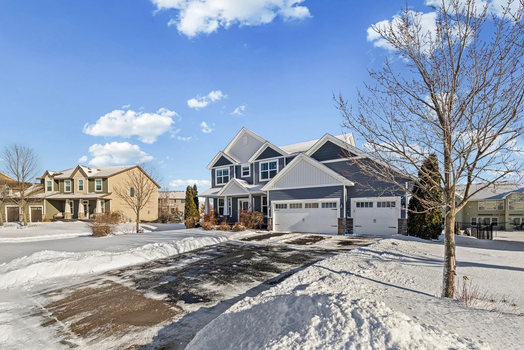 Photo of 9635 Dunes Lane, Cottage Grove, MN 55016 (MLS # 6823935)