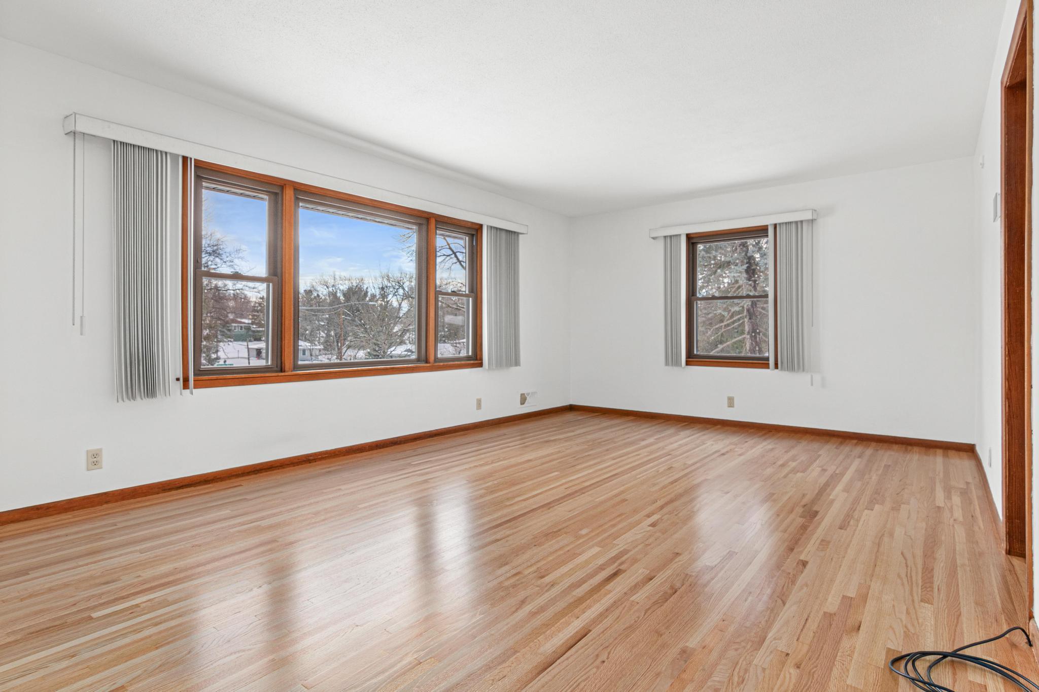 11216 Harrison Avenue S