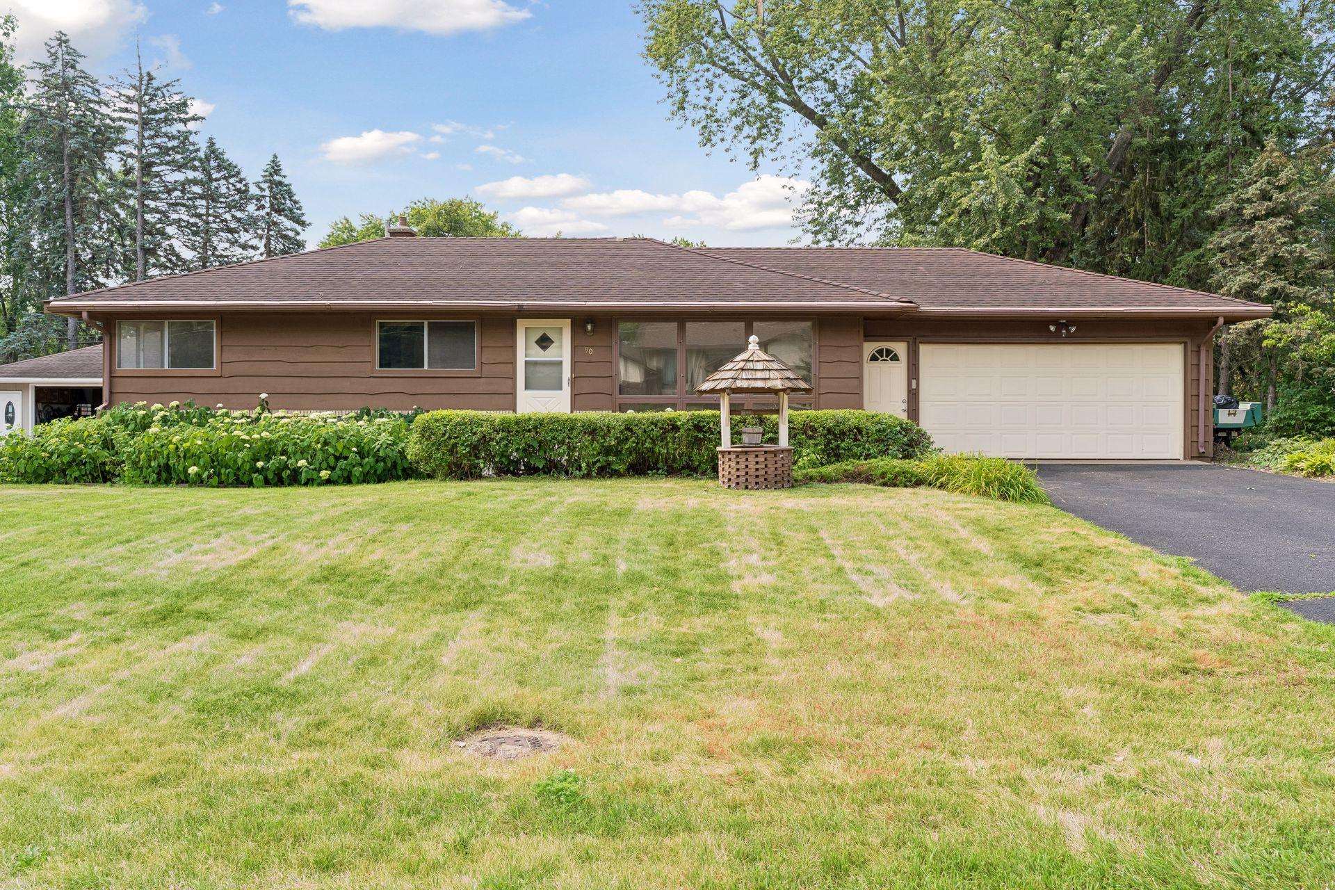 90 County Road F W