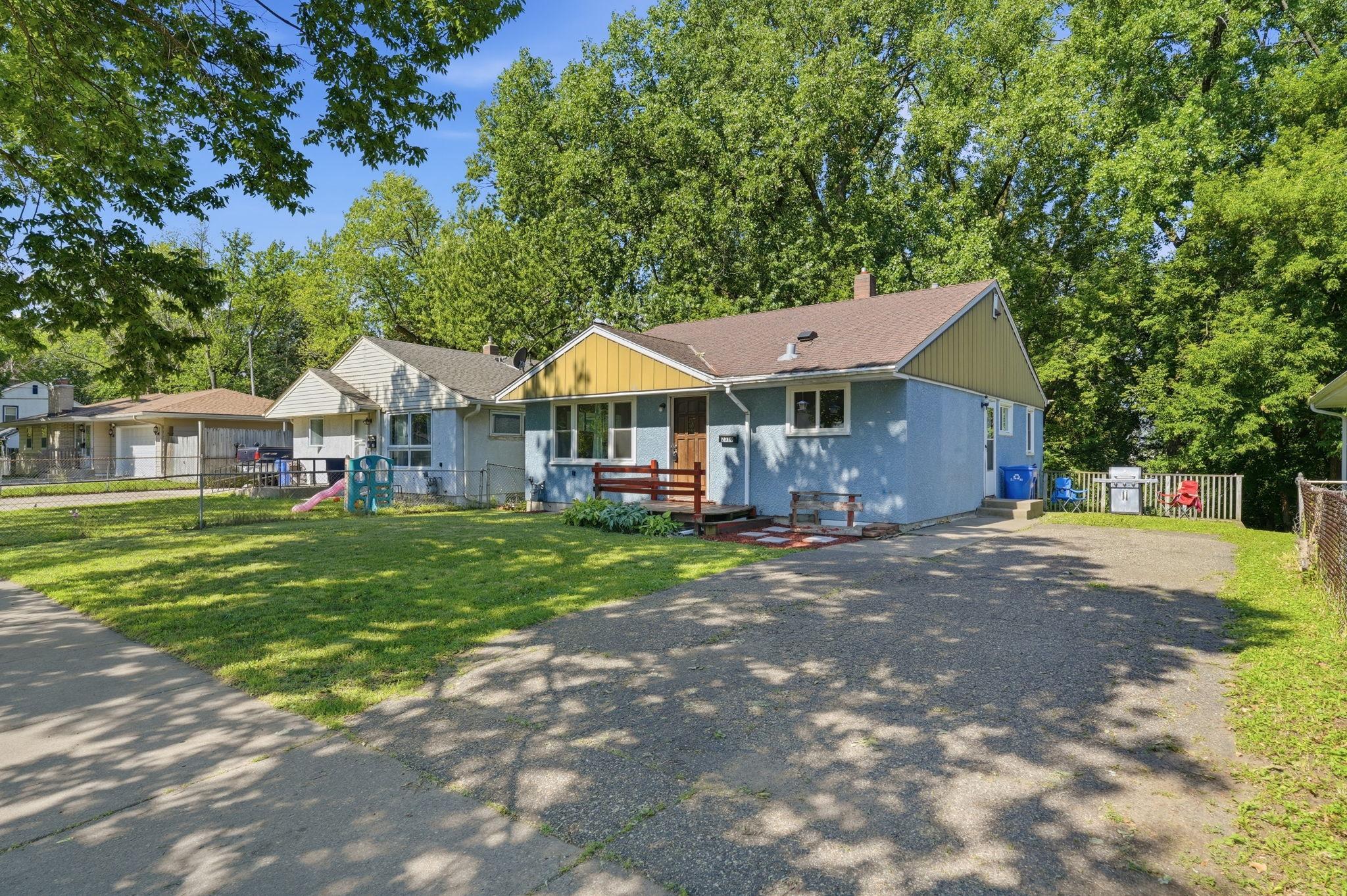 2319 Nokomis Avenue