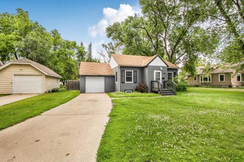 Photo of 635 E 2nd Street, Litchfield, MN 55355 (MLS # 7091010)