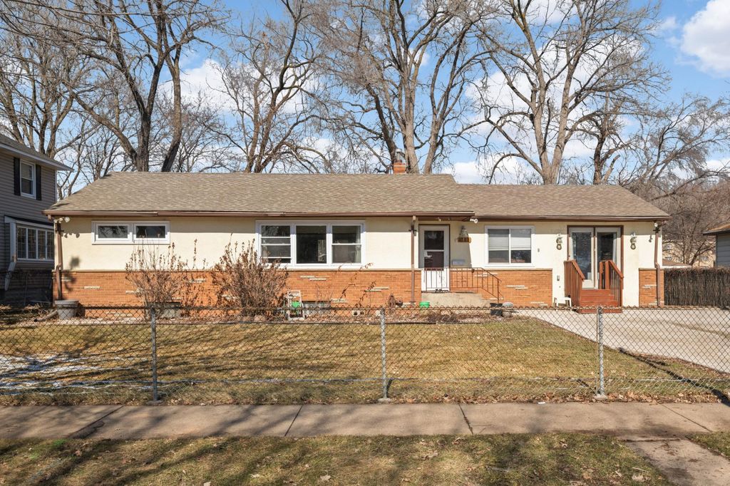 Photo of 1709 Field Avenue, Saint Paul, MN 55116 (MLS # 7039448)