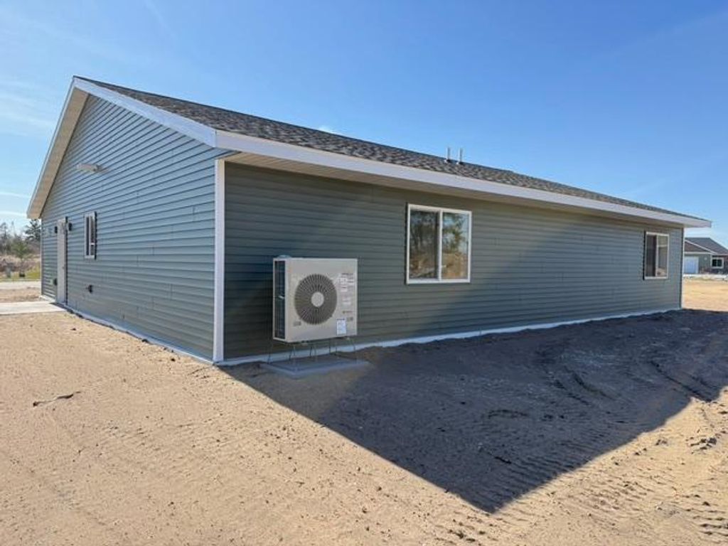 Photo of 1516 Beartooth Ave SW Ave, Bemidji, MN 56601 (MLS # 7061372)