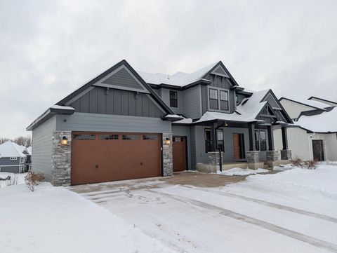 1476 Palmer Drive N Lake Elmo MN 55042