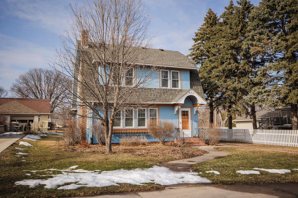Photo of 405 E 3rd Street, Morris, MN 56267 (MLS # 7030743)