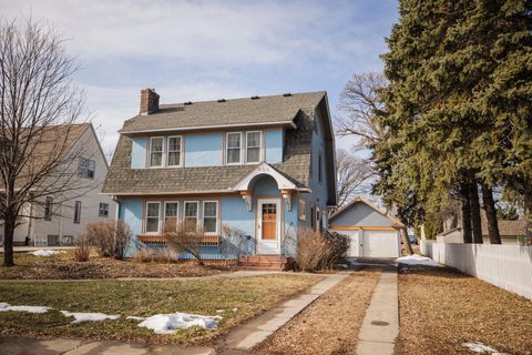 Photo of 405 E 3rd Street, Morris, MN 56267 (MLS # 7030743)