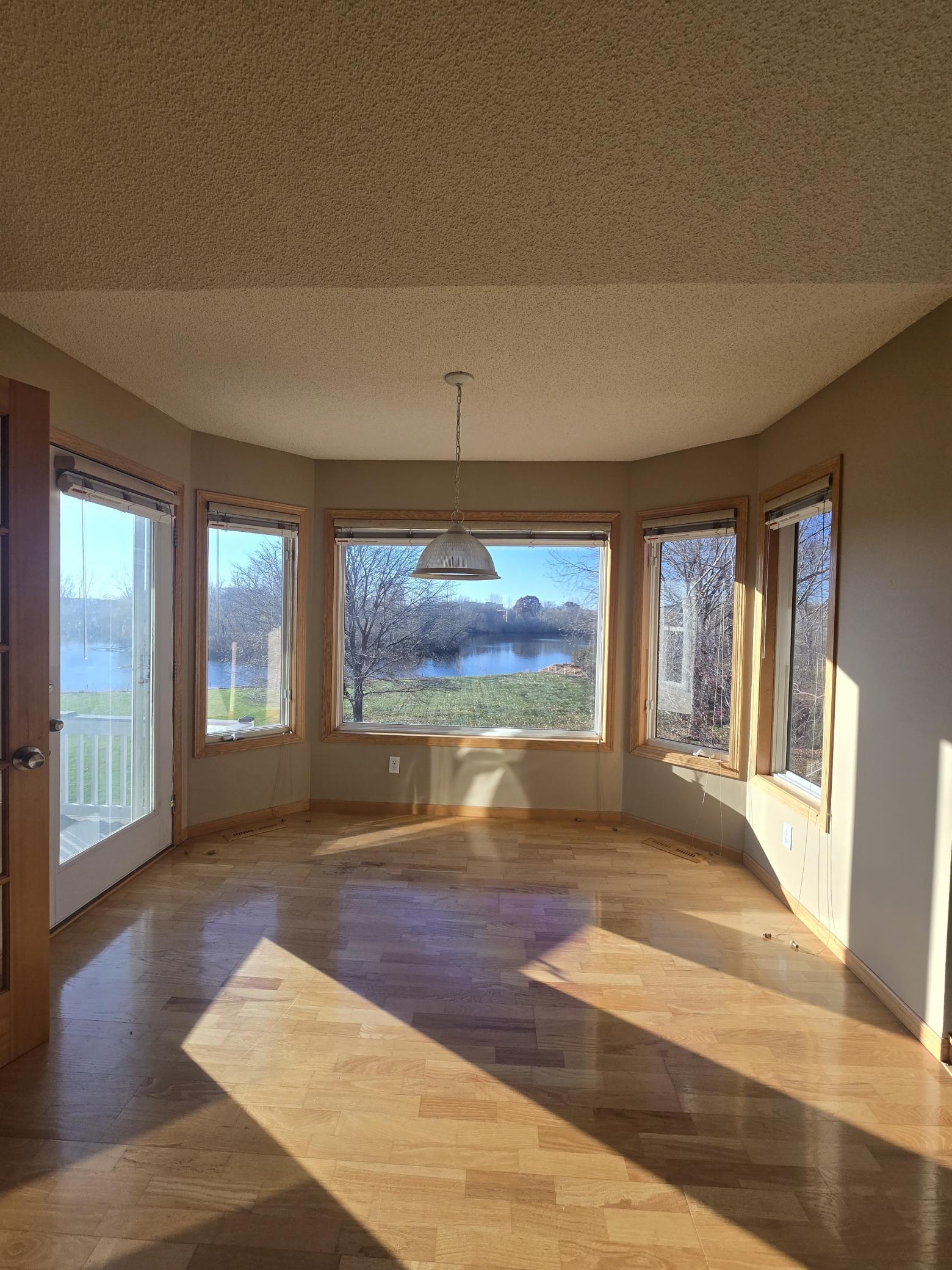 8798 Dunkirk Court NE